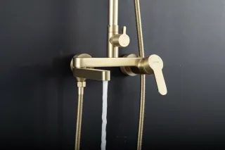 Душевая стойка Gappo G2499-33 золотой сатин